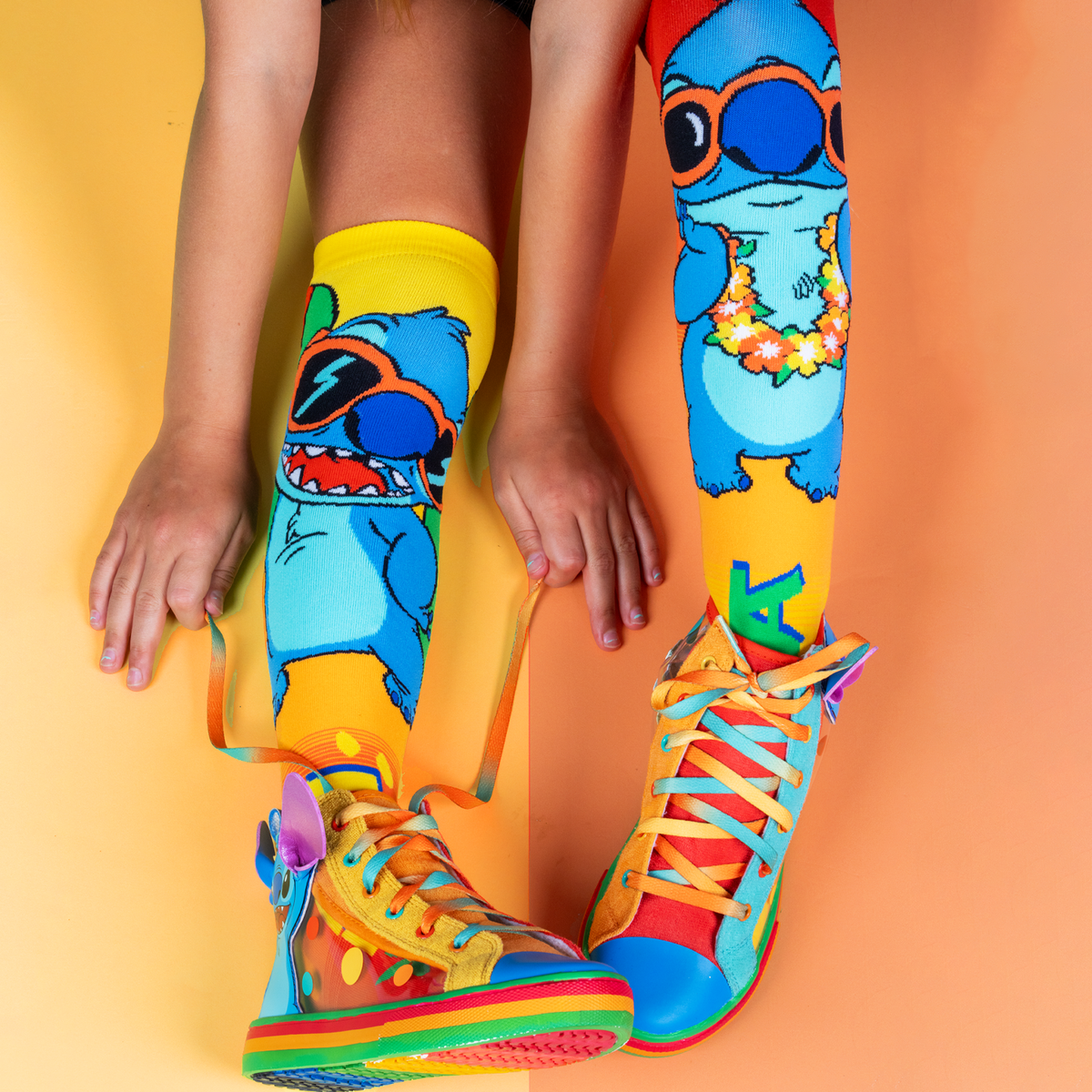 SUNNIES STITCH SOCKS