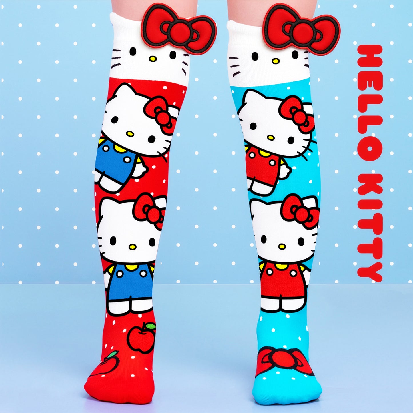 HELLO KITTY ICONIC SOCKS
